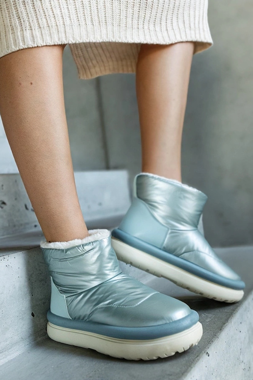 Black snowboots Arana