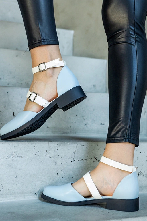 Niebieskie baleriny ze sprzączką Josiane