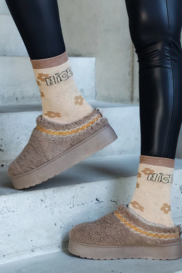 Brązowe śniegowce na...