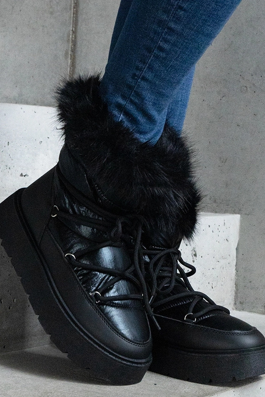 Black snowboots Arana