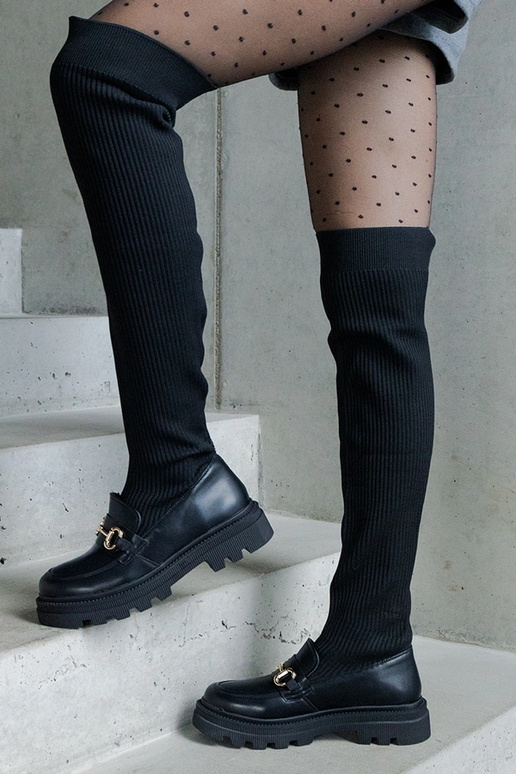 Czarne kozaki z elastyczną cholewką... Czarne kozaki z elastyczną cholewką...