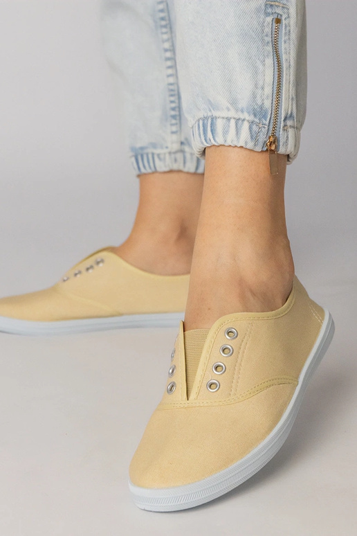 Szare materiałowe tenisówki wsuwane...