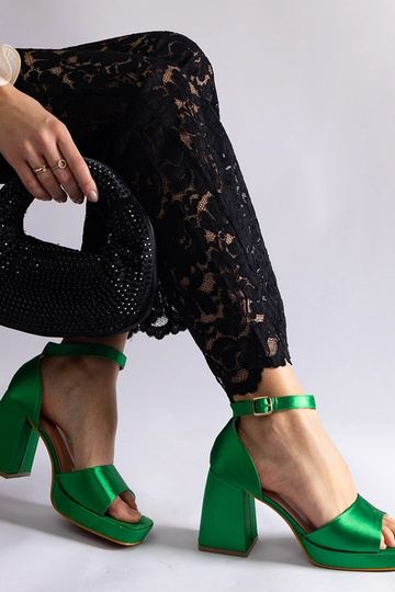 Yellow sandals Dolores