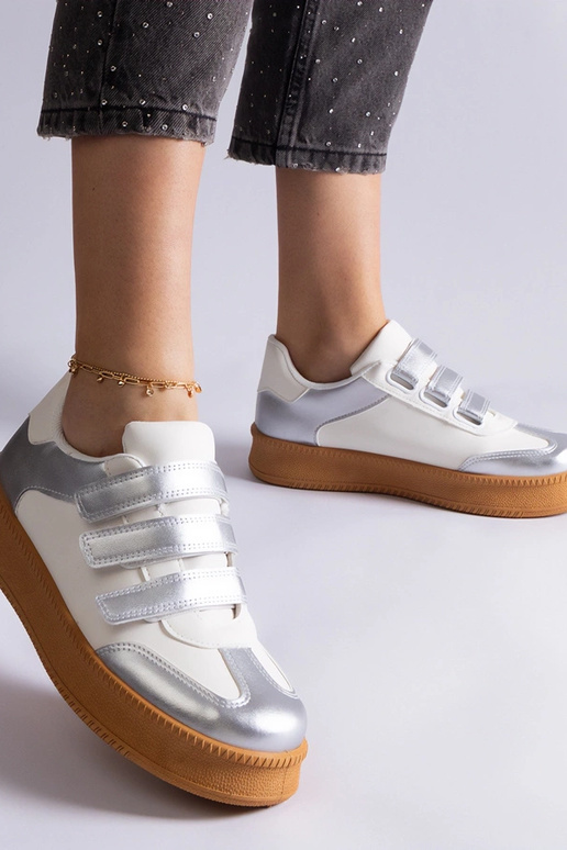 Srebrne sneakersy zapinane na rzepy Mena