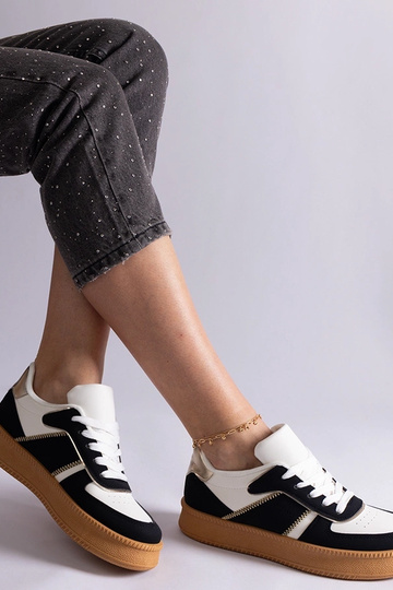 White trainers Justar