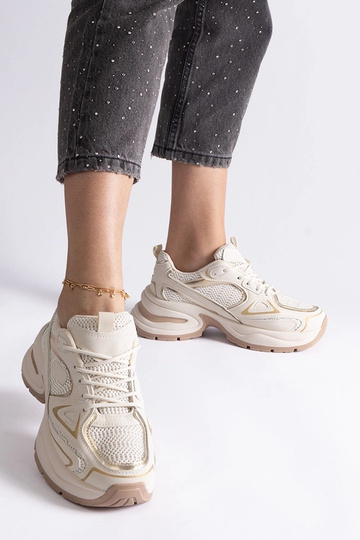 Beżowe sneakersy na masywnej podeszwie Adoma