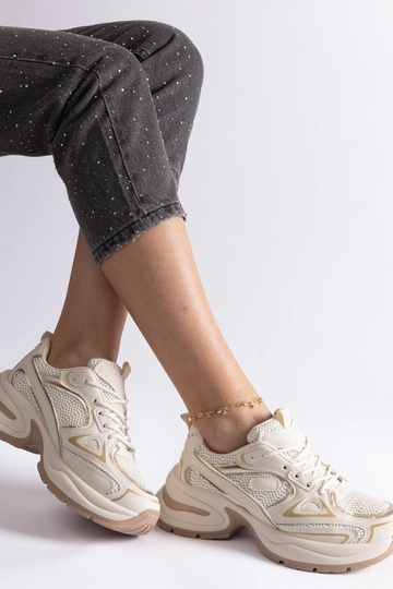 White trainers Justar 2