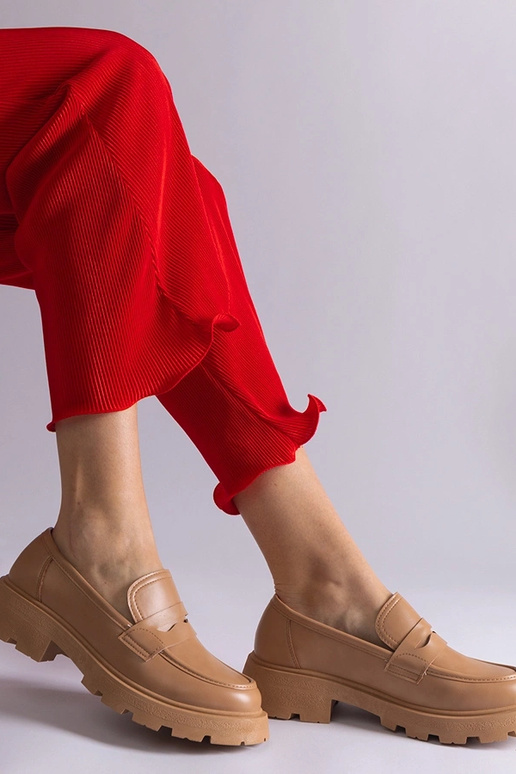 Ciemnobeżowe mokasyny damskie z eko...