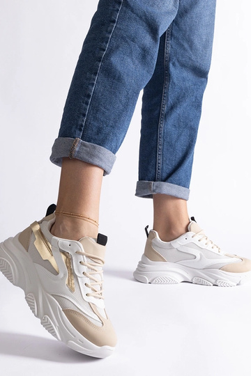 White trainers Justar 2