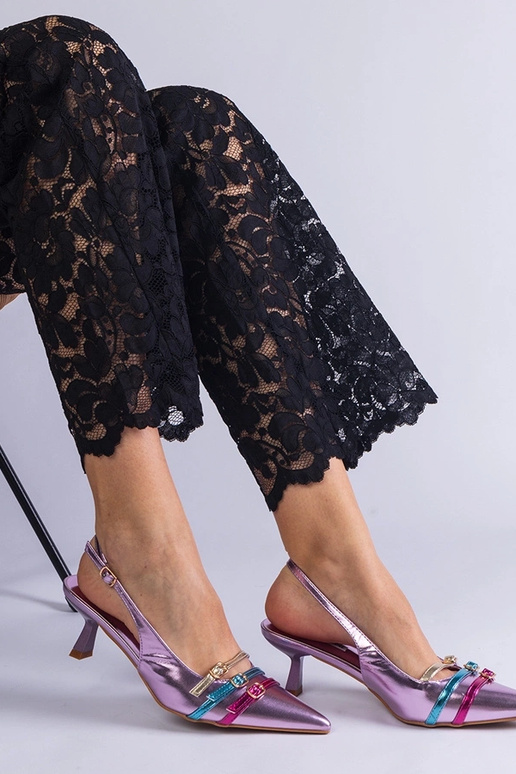 Fioletowe szpilki kaczuszki z otwartą...