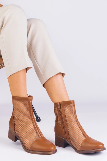 Black cowboy boots on the block heel Abigail