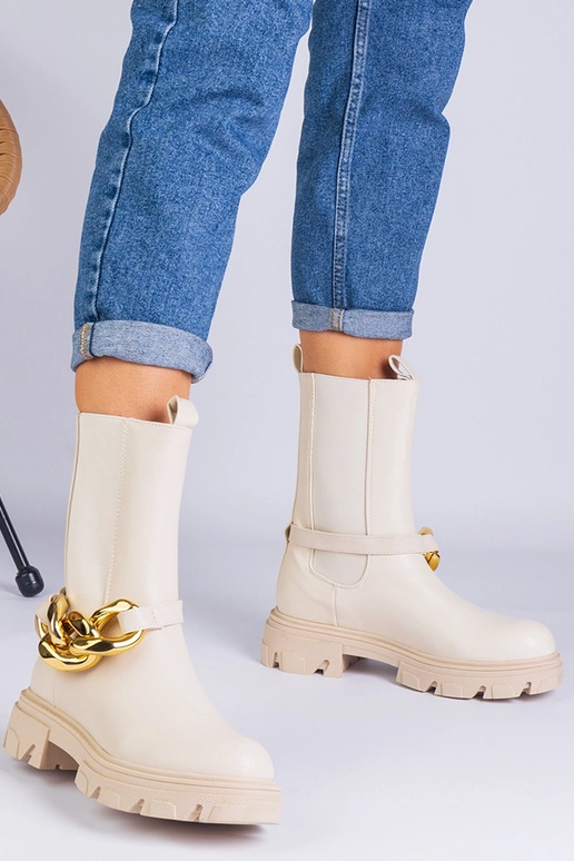 Beżowe botki za kostkę zdobione... Beżowe botki za kostkę zdobione...