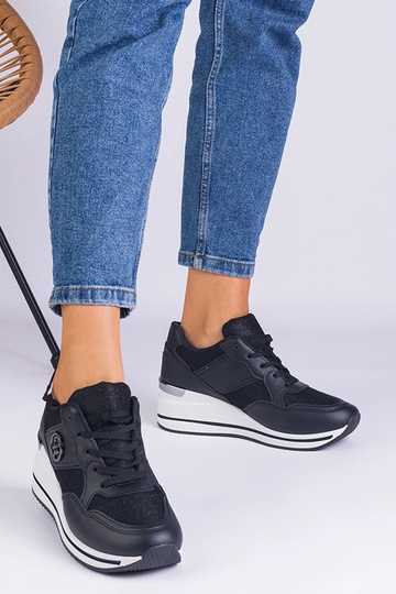 Czarne sneakersy damskie... 2