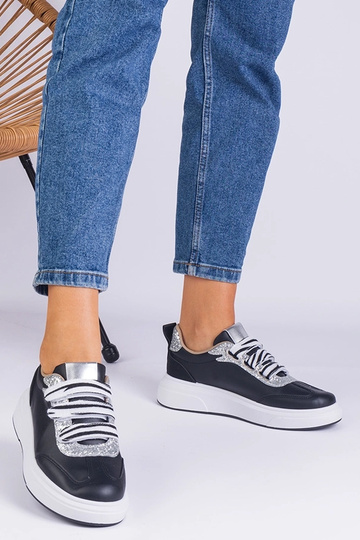 Czarne sneakersy damskie zdobione brokatem Kasabella