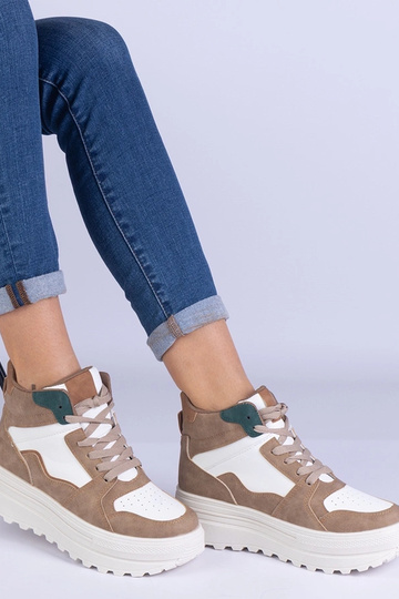 White trainers Justar