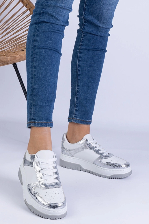 Srebrne sneakersy na grubej podeszwie... Srebrne sneakersy na grubej podeszwie...