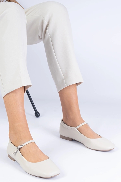 Beżowe klasyczne balerinki z ekoskóry...