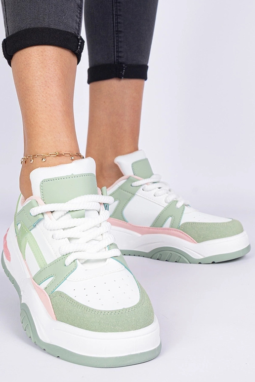 Zielone sneakersy z grubymi... Zielone sneakersy z grubymi...