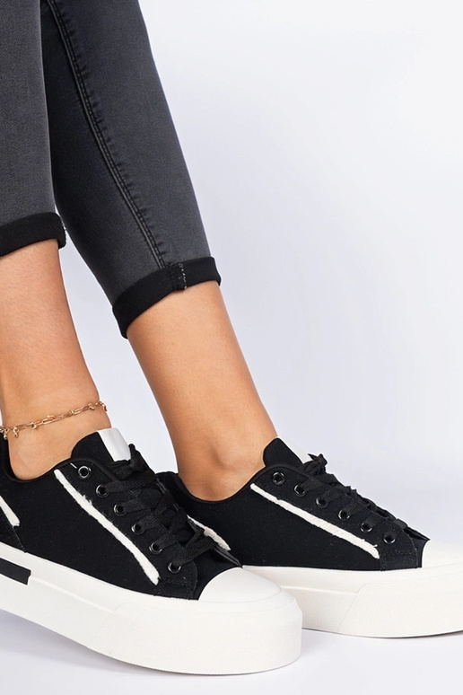 Czarne trampki damskie materiałowe na...