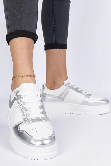 Srebrne sneakersy damskie na grubej podeszwie Dolla