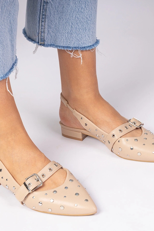 Beżowe czółenka damskie na płaskim...