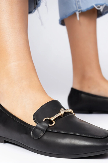 Czarne mokasyny z ozdobą i... 2