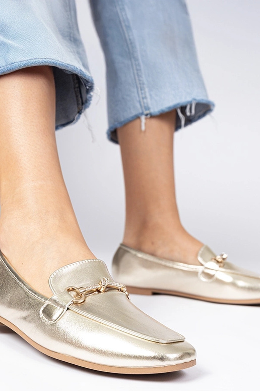 Złote mokasyny z ozdobą i cyrkoniami...