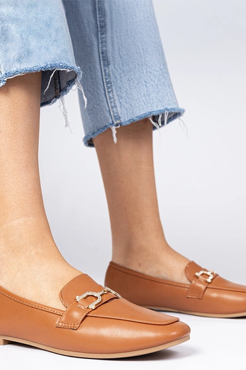 Brązowe eleganckie mokasyny...