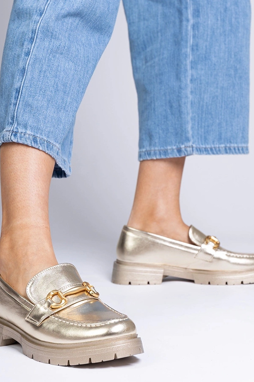 Złote eleganckie mokasyny ze...