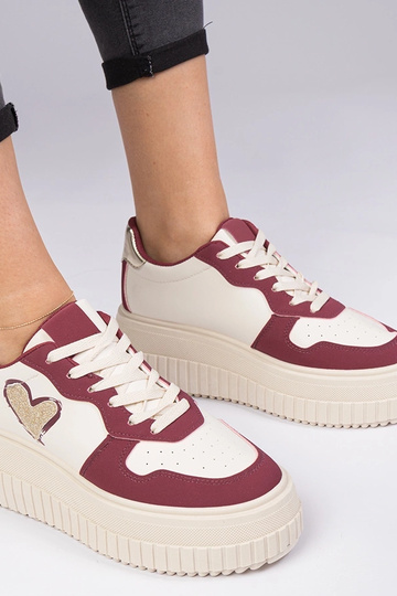 Bordowe sneakersy damskie z brokatowym serduszkiem Laira