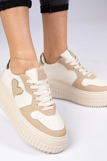 Brązowe sneakersy damskie z brokatowym serduszkiem Laira 2