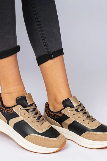 Czarne sneakersy damskie z brokatem a dodatkiem o zwierzęcym wzorze Markuta 2