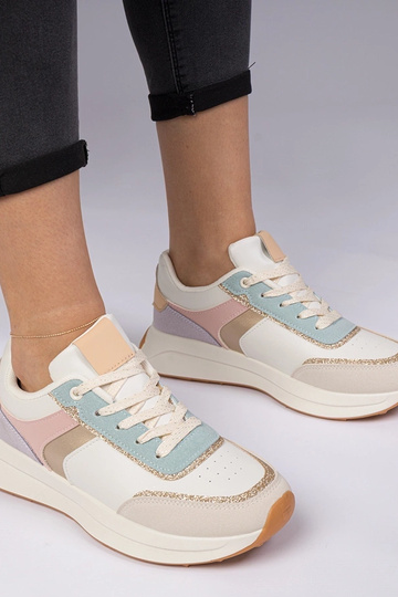 Wielokolorowe sneakersy...