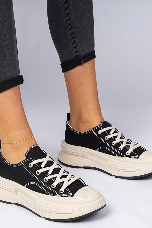 Czarne damskie trampki materiałowe...