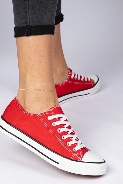 Czerwone klasyczne damskie trampki... Czerwone klasyczne damskie trampki...