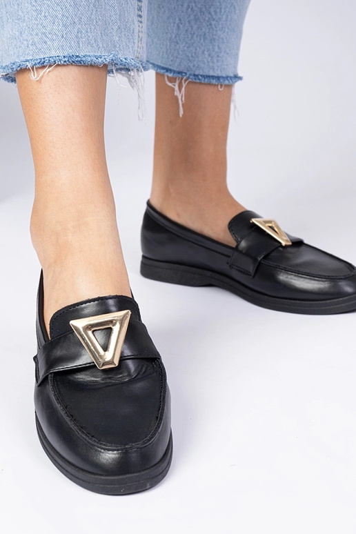 Czarne damskie mokasyny z elegancką...