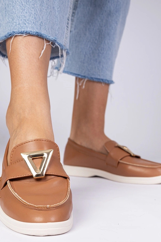 Brązowe damskie mokasyny z elegancką...