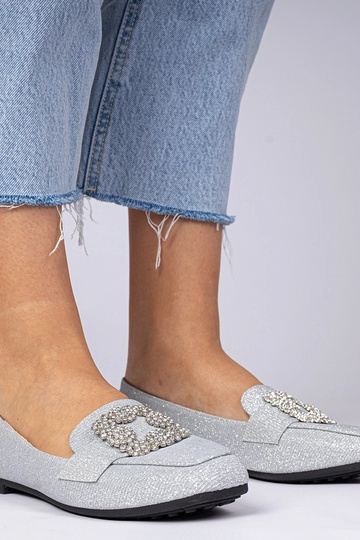 Srebrne brokatowe mokasyny...