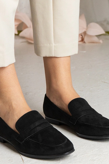 Czarne damskie mokasyny... 2