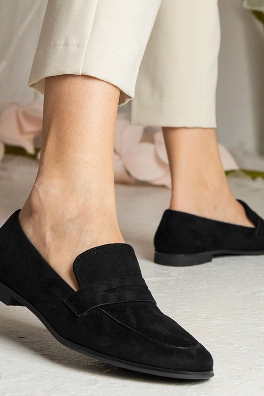 Czarne damskie mokasyny klasyczne Nageri