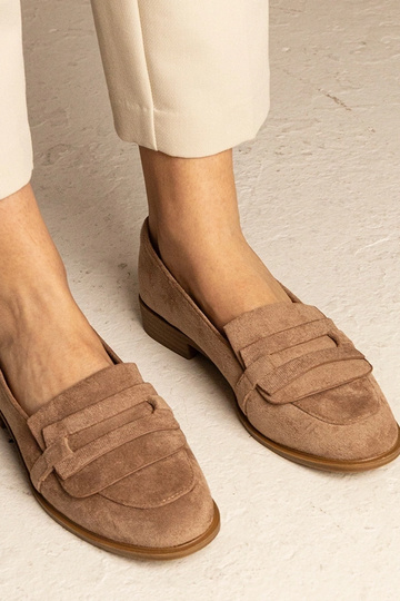 Brązowe damskie mokasyny... 2