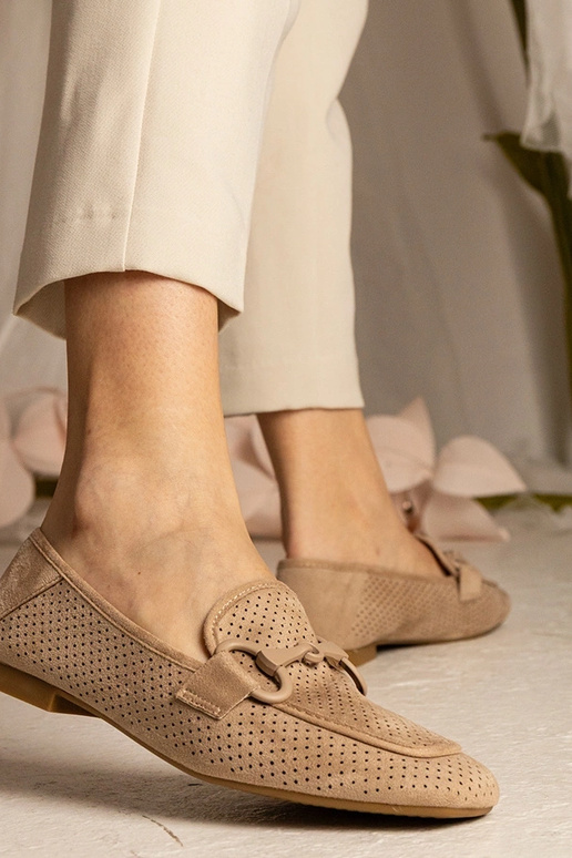 Brązowe damskie mokasyny ażurowe z...