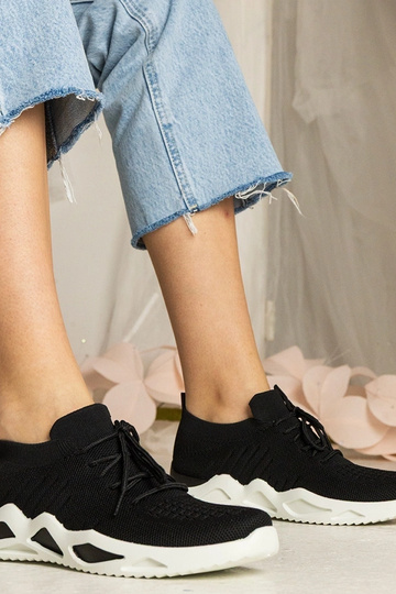 Czarne sneakersy z...