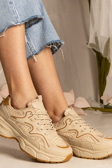 Beżowe sneakersy damskie... 2