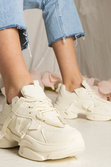 Beżowe sneakersy damskie... 2