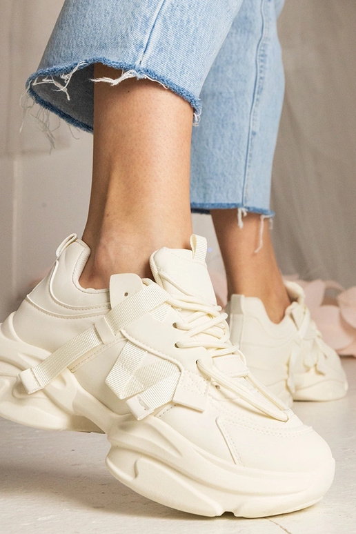 Beżowe sneakersy damskie masywne... Beżowe sneakersy damskie masywne...