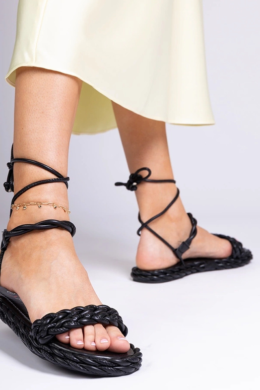 Czarne sandały damskie plecione Tarina