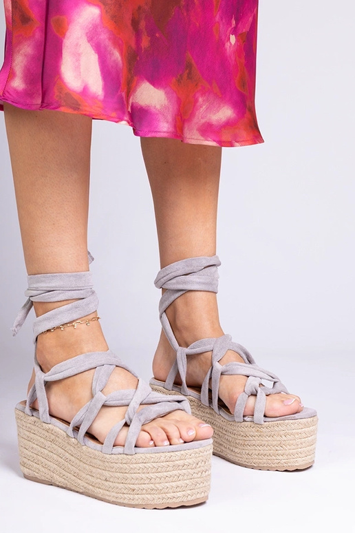 Szare sandały espadryle na wysokiej...