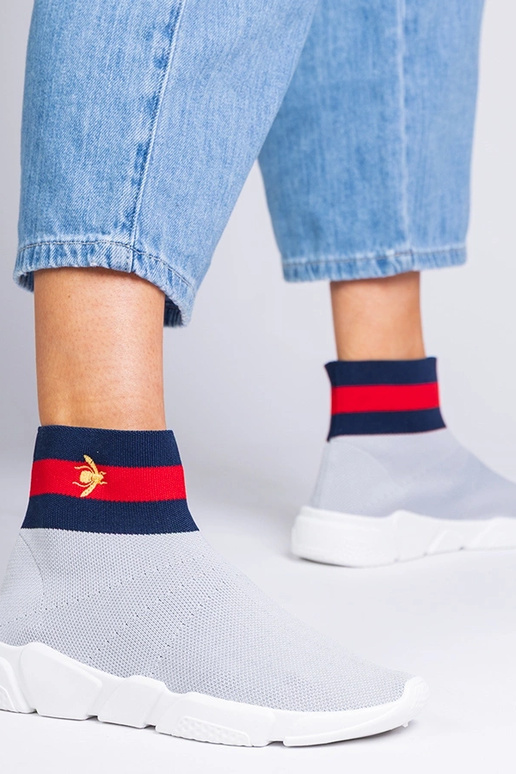 Szare sportowe sneakersy ze... Szare sportowe sneakersy ze...