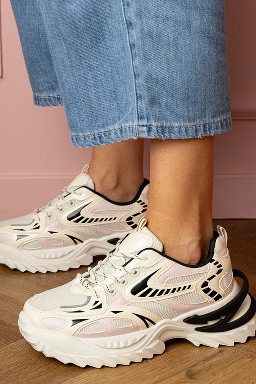 Beżowe sneakersy sportowe na stylowej...